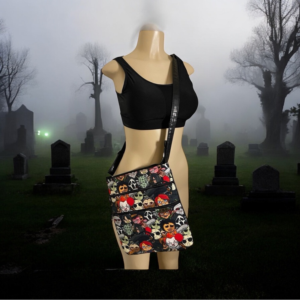 HALLOWEEN HORROR ICONS CROSSBODY SHOULDER BAG PURSE - Picture 2 of 16